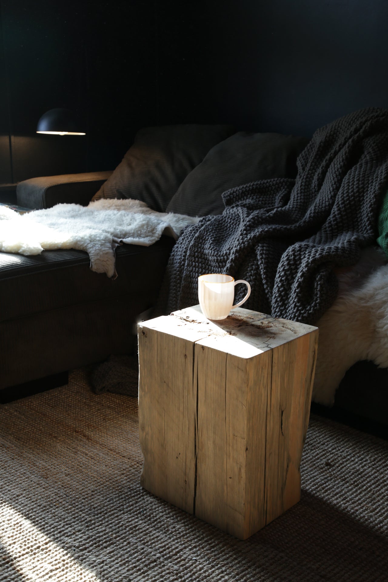 Accent Table/ Side Table